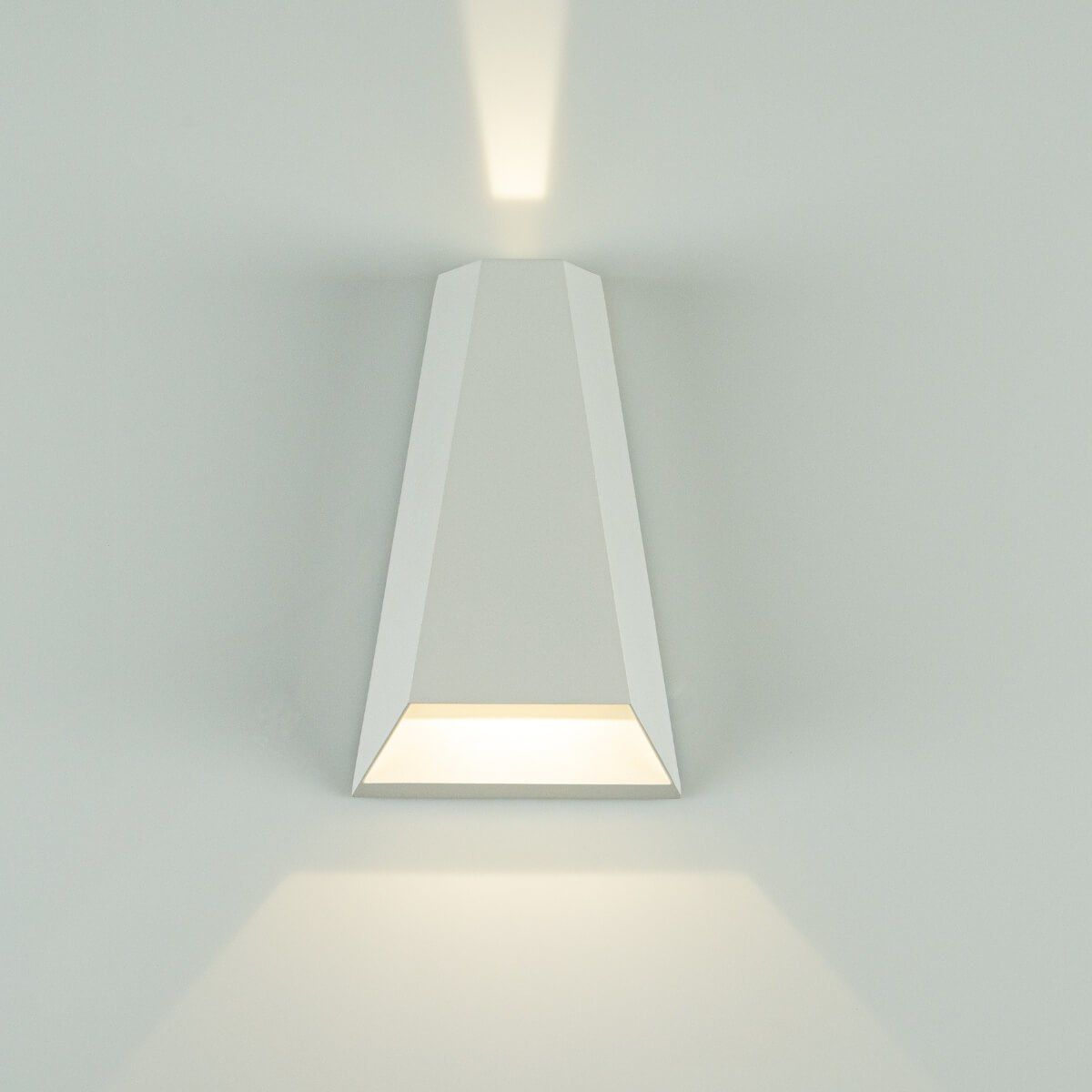 Zambelis-WALL LIGHT-E156-ZAME156